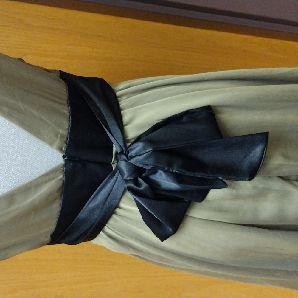 Olive 🫒 Chiffon Dress w/Black Sash SZ M Ladies - Picture 8 of 13